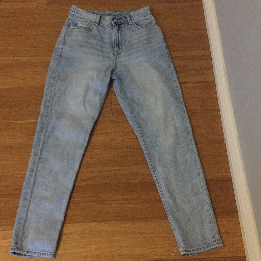 Mom jeans